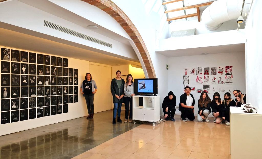 El Museu ens visita es una petita mostra de diferents projectes escolars en relació amb l’art i el patrimoni de Cerdanyola